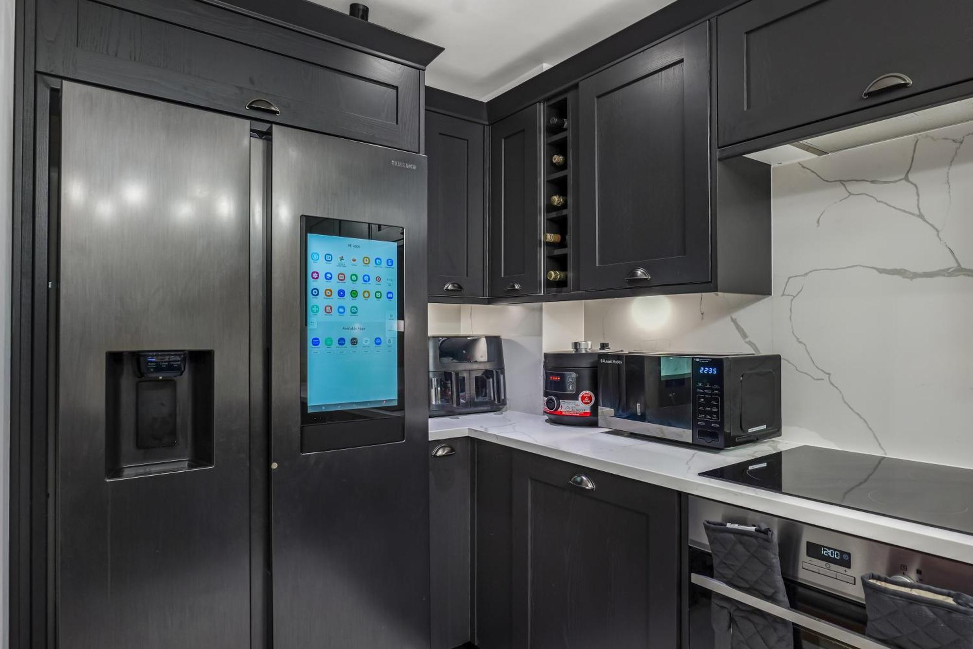 Luxurious 4 Bedroom House Liverpool Bagian luar foto